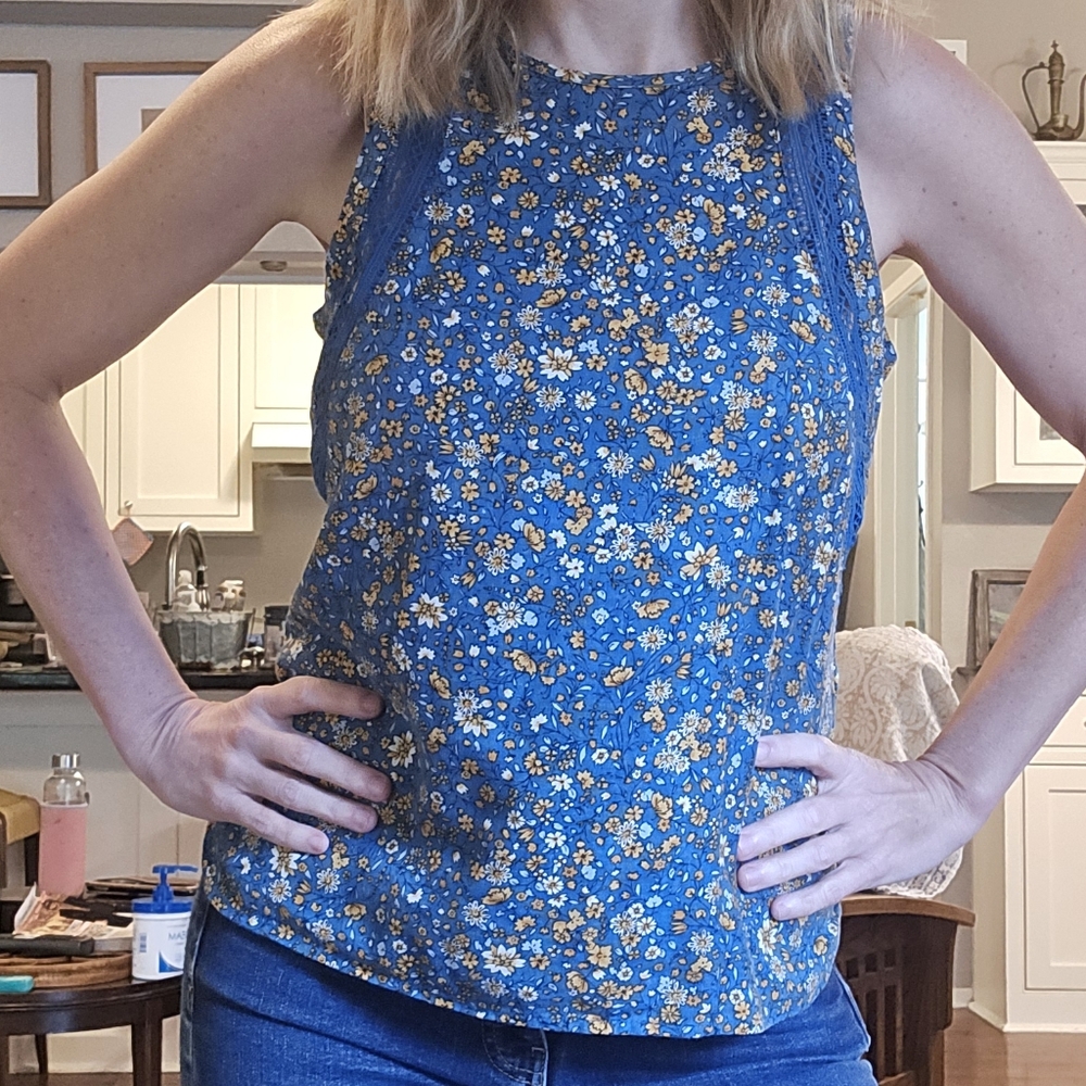 Ann Taylor Blue and Yellow Sleeveless Tank Top